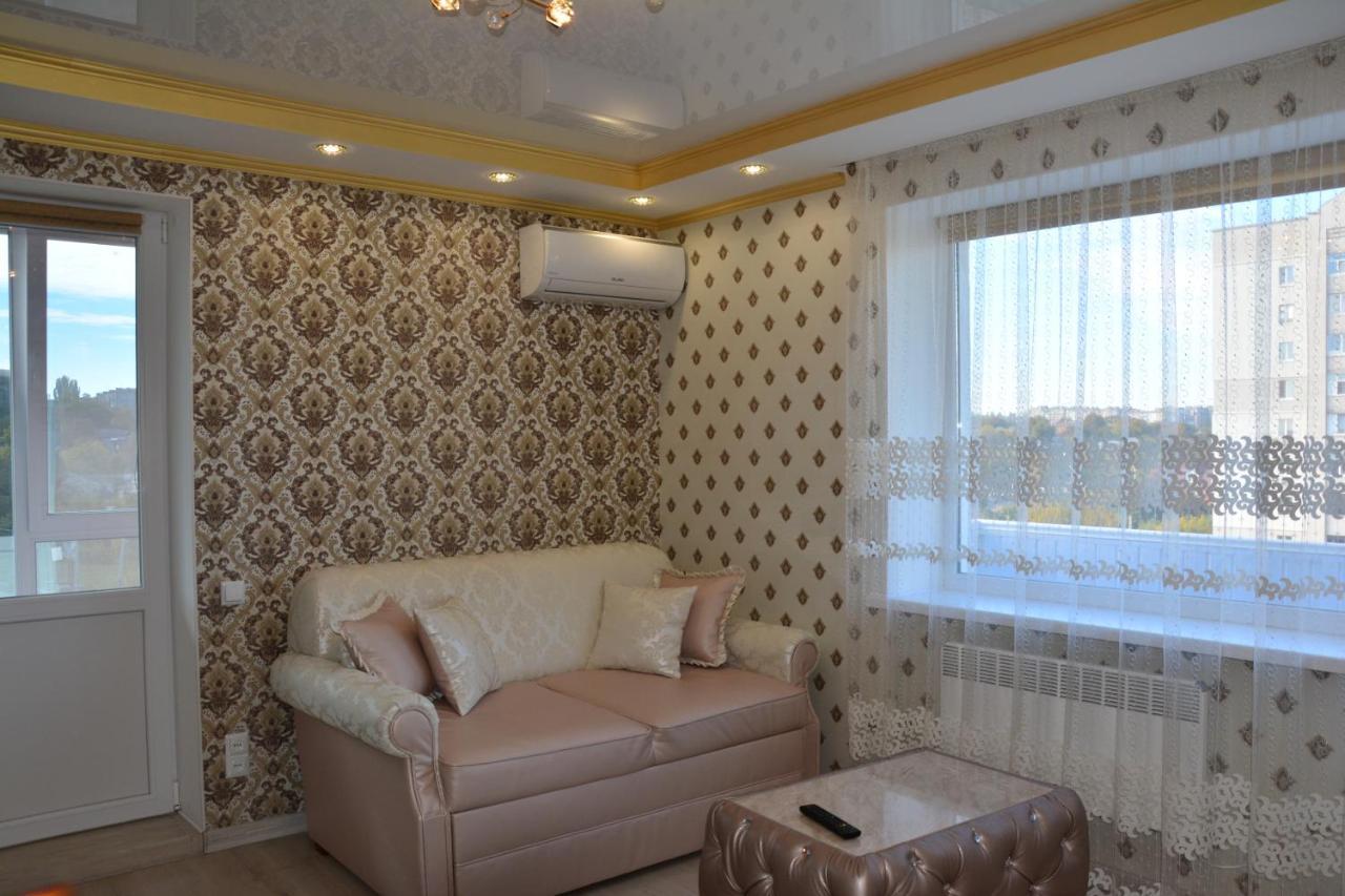 On Preobrazhenskaya 8 Apartment