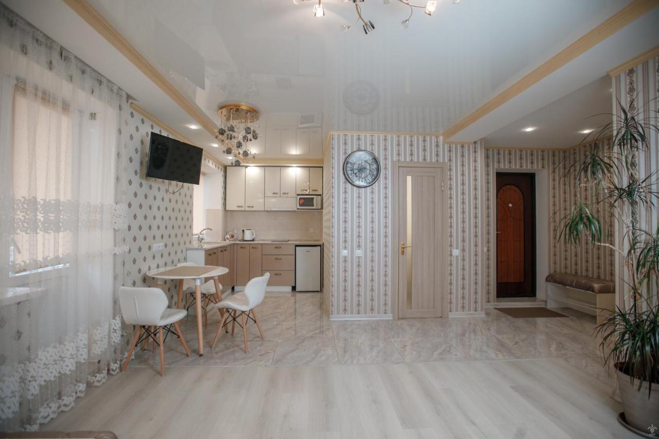 On Preobrazhenskaya 8 * Kropyvnytskyi